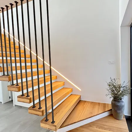 Zenith With Private Pool And Jacuzzi *