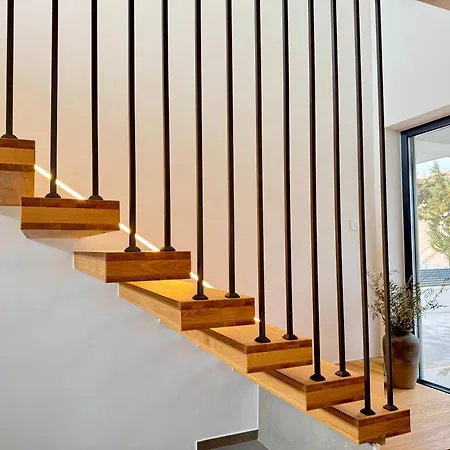 Willa Zenith With Private Pool And Jacuzzi Bibinje