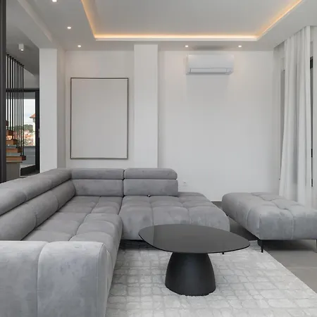 Willa Zenith With Private Pool And Jacuzzi