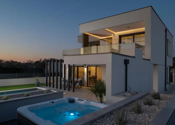 וילה Zenith With Private Pool And Jacuzzi
