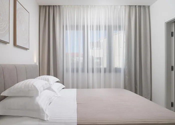 Zenith With Private Pool And Jacuzzi Bibinje