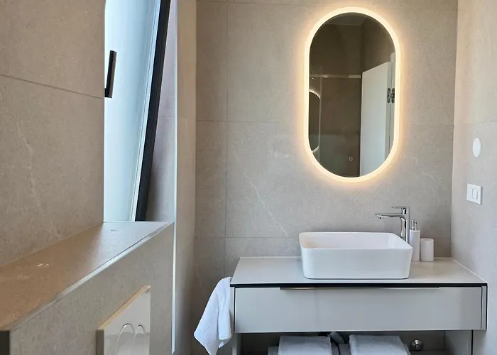 Villa Zenith With Private Pool And Jacuzzi